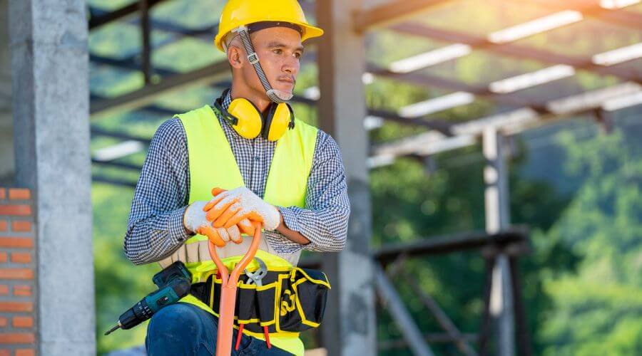 Professional gutter cleaning in Munich, ND